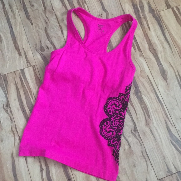 🌵4/$20 MORERA Vibrant Fuchsia Athleisure Top M - Picture 1 of 5